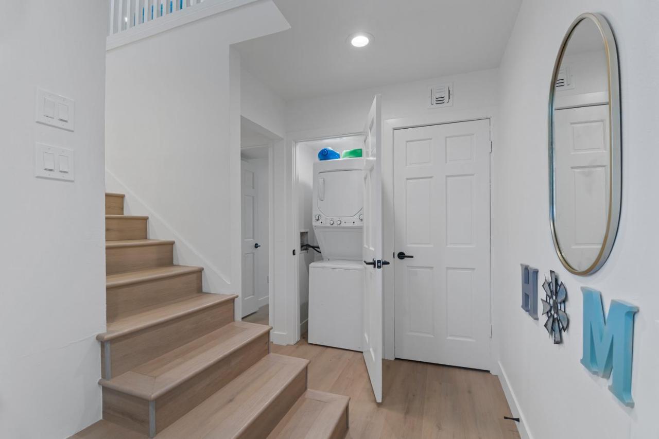 Stylish Phoenix Townhome - Foosball Table, Laundry, Parking! Exteriör bild